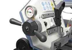 BERNARDO Doppelgehrungsbandsäge MBS 300 DG PRO